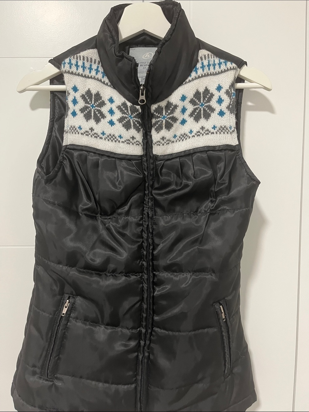 Black Quilted Puffer Vest with Nordic Yoke - Women